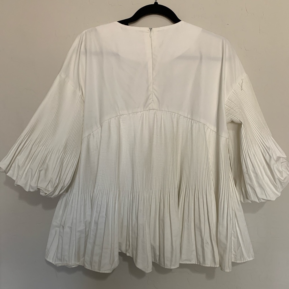 Style Mafia aka Simonett Cecil white pleated top - Picture 2 of 4